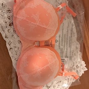 Pretty Coral Push Up Bra size 42B